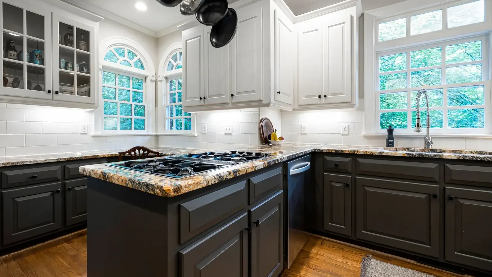 Cabinet Painting & Refinishing in Lexington KY