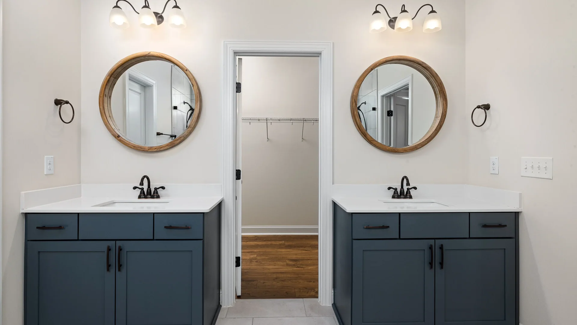 Custom Bathroom Vanities in Lexington KY